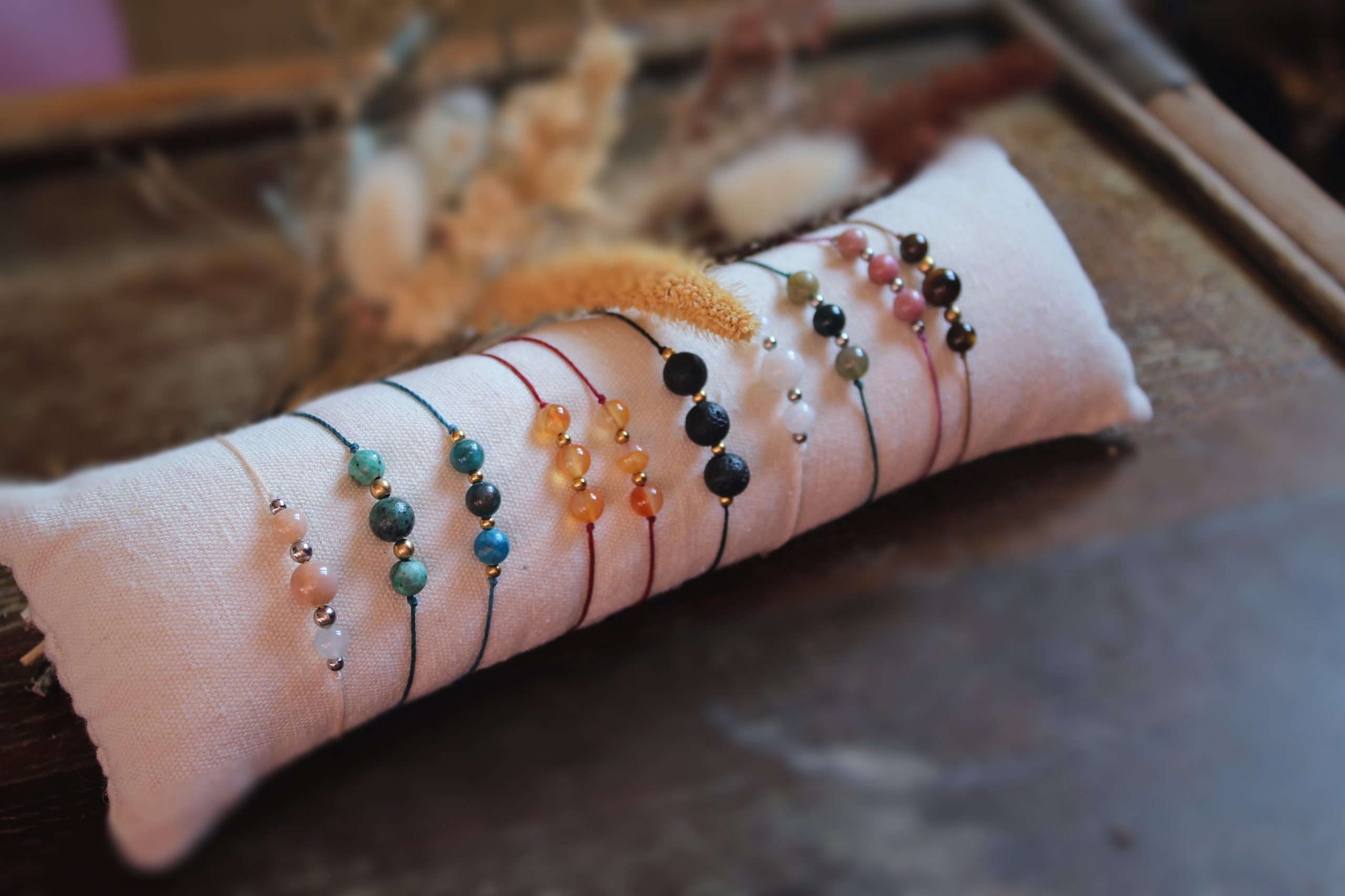 Bracelets énergétiques avec pierres énergétiques