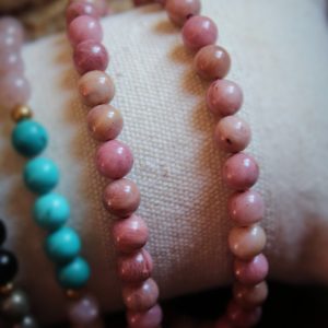 Bracelets énergétiques en perles de rhodonite