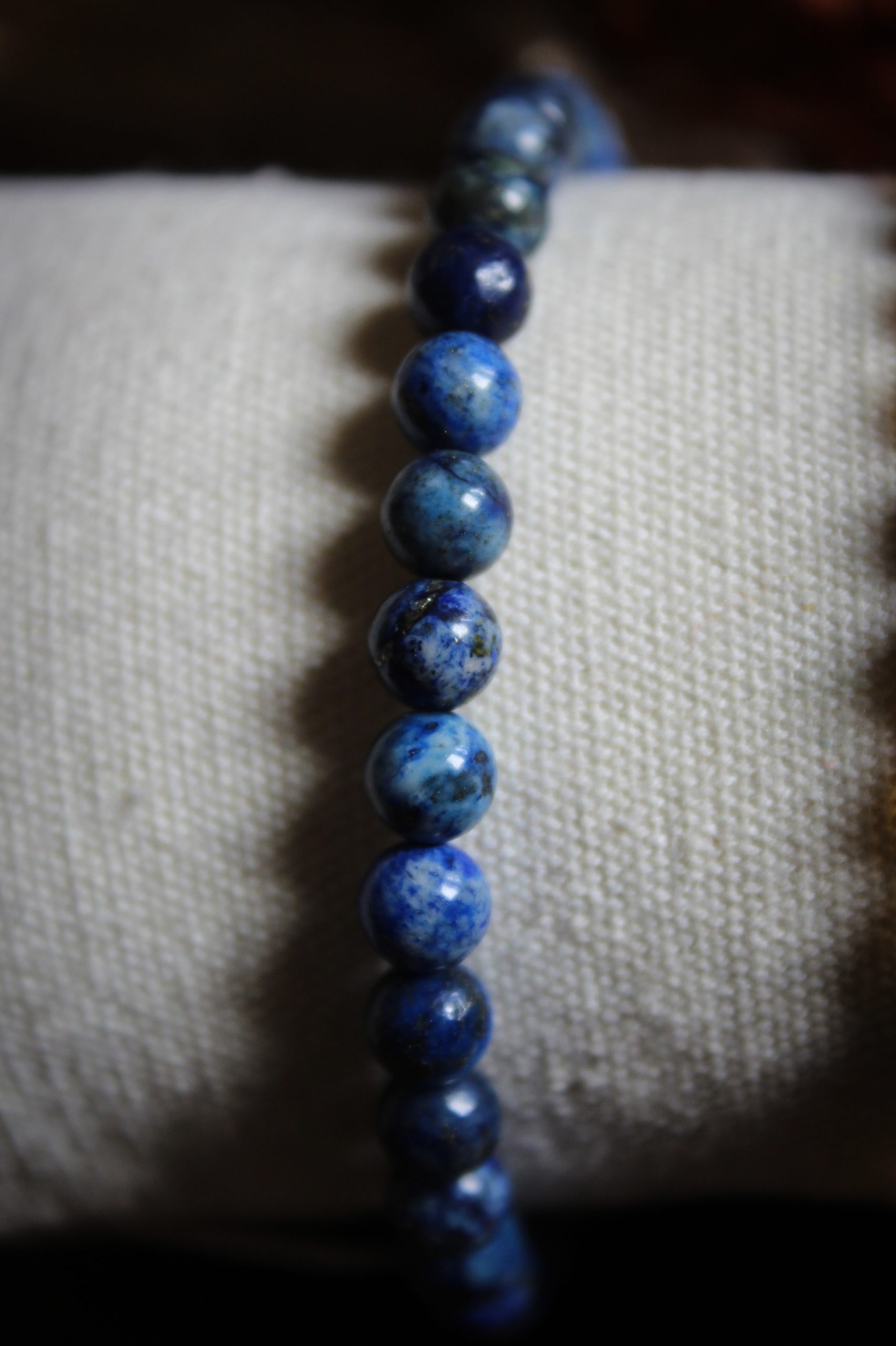 Bracelet énergétique en perles de lapis lazuli