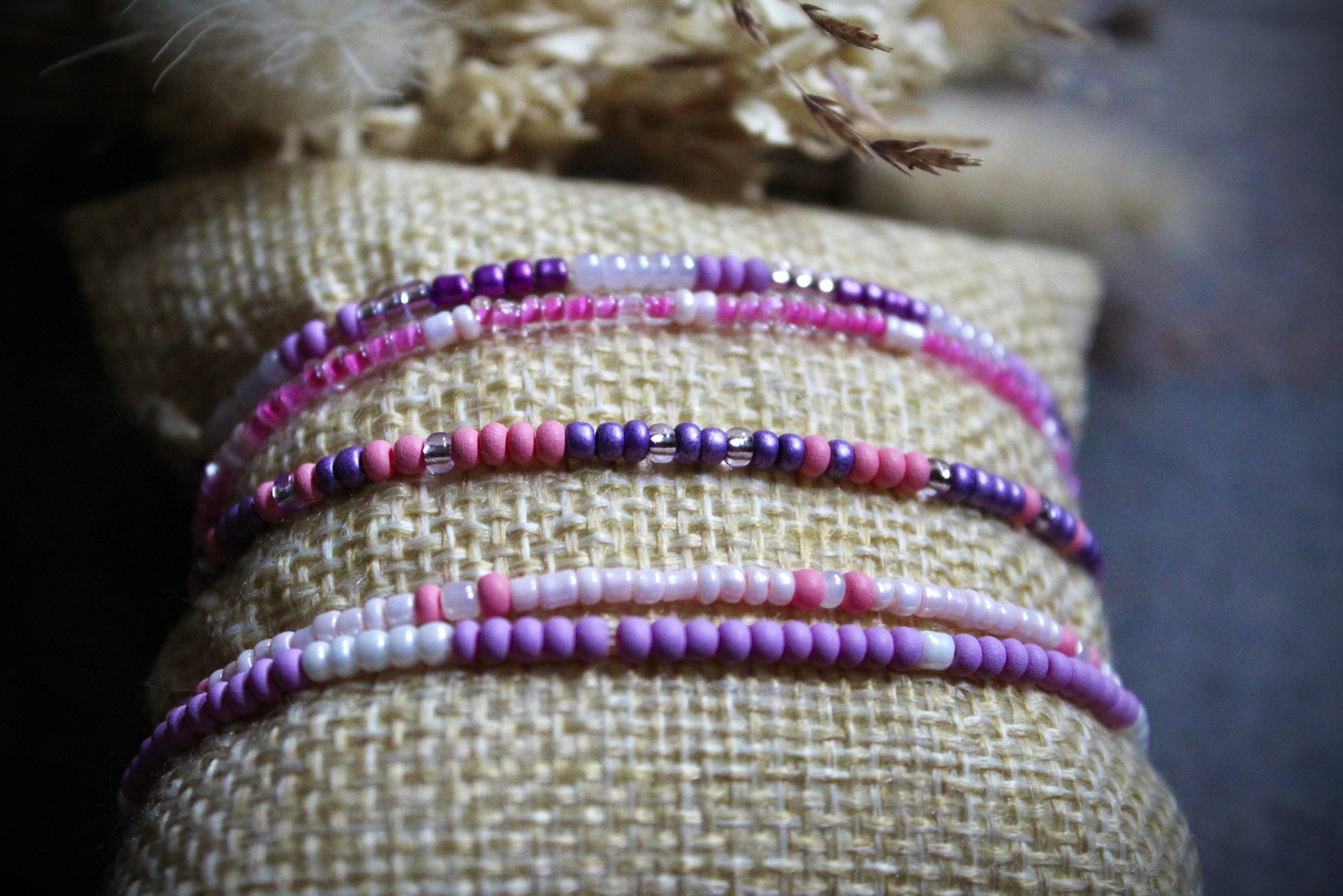 Lots de bracelets en perles colorées d'été