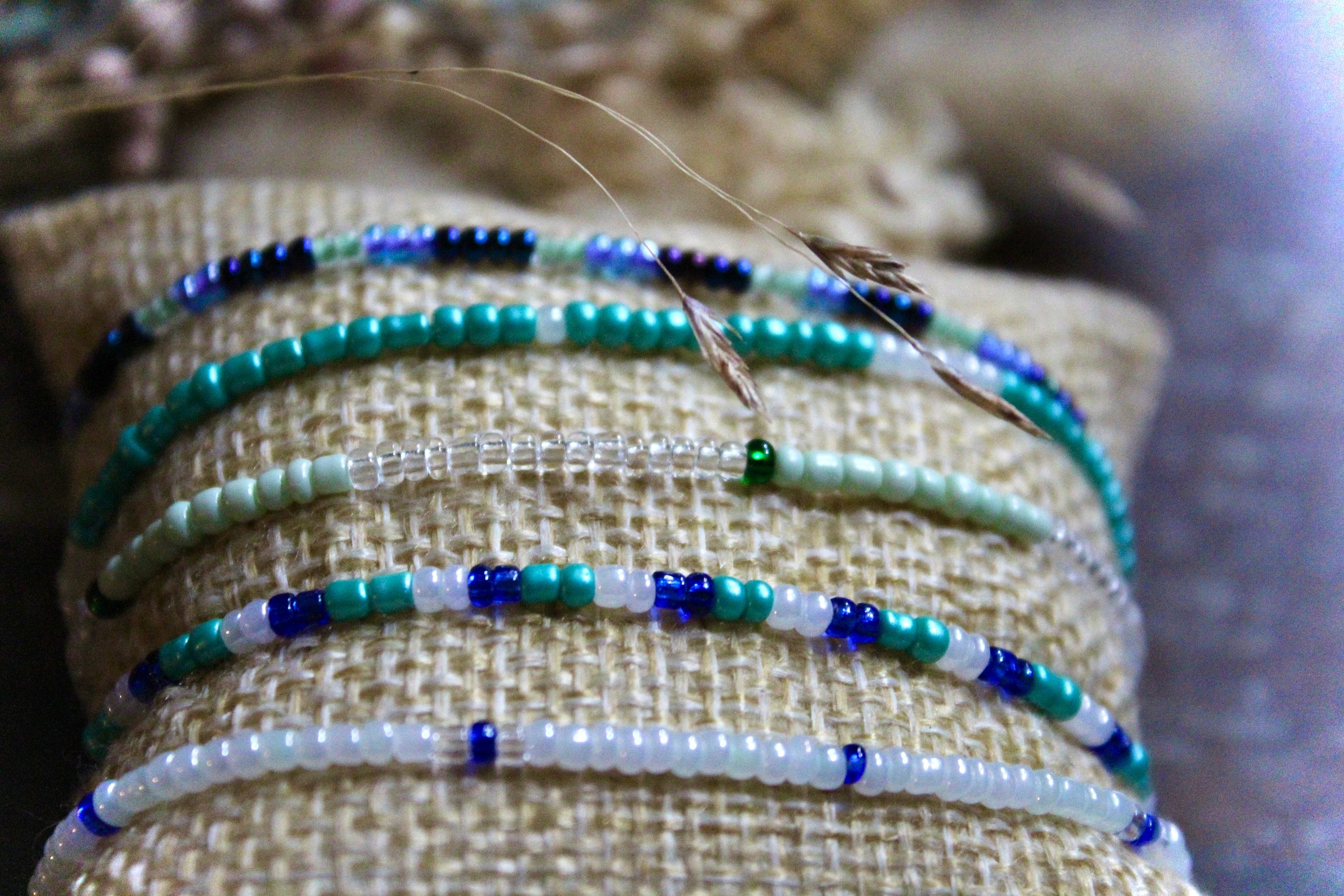 Lots de bracelets en perles colorées d'été